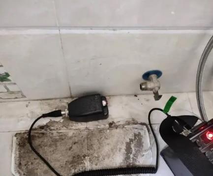 恒山屋顶漏水维修公司分享下卫生间漏水的危害及解决方法